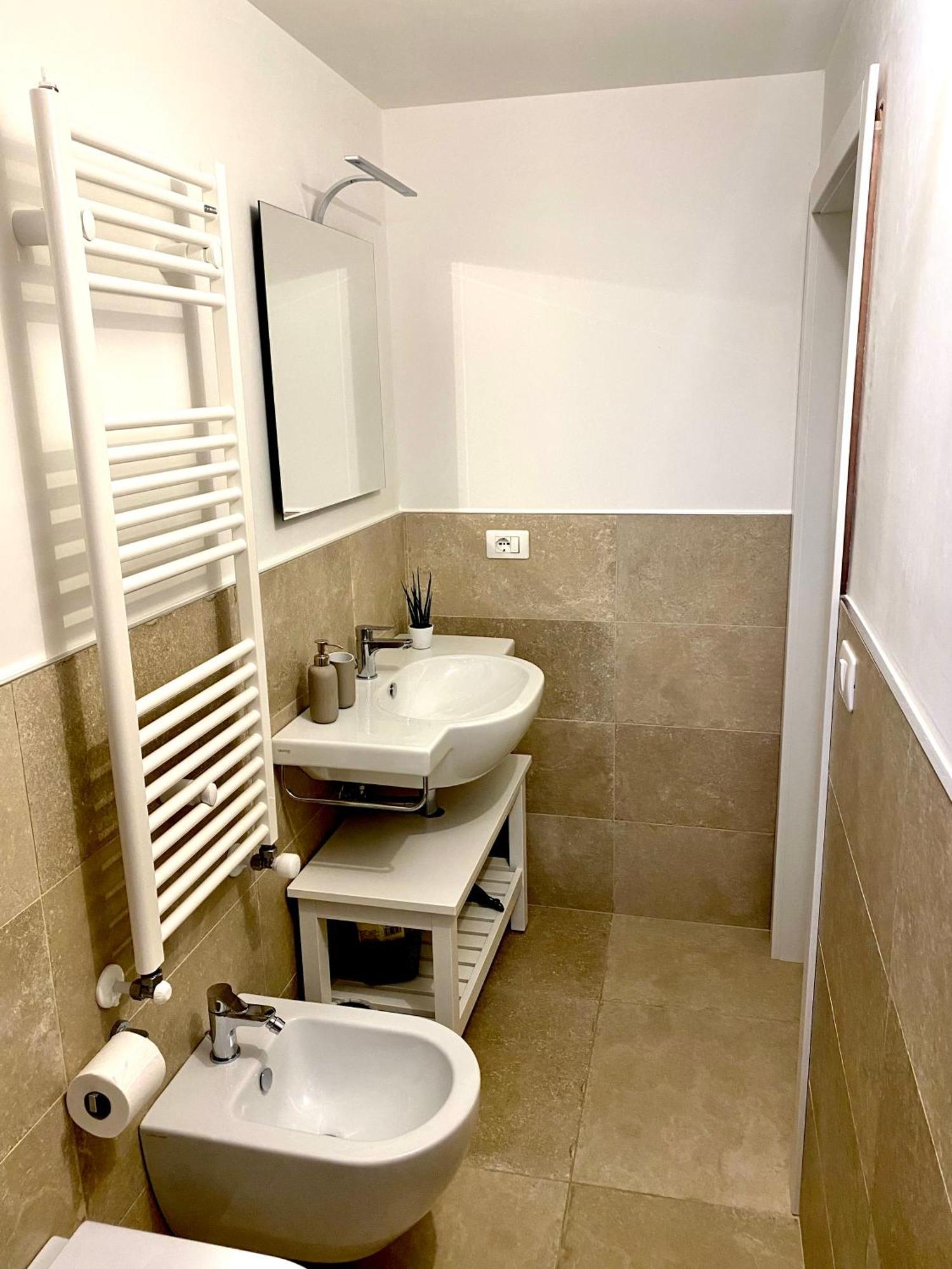 Villa Ricciardi-Suite Famigliare 1-Zona Ostuni 蒙塔尔巴诺 外观 照片